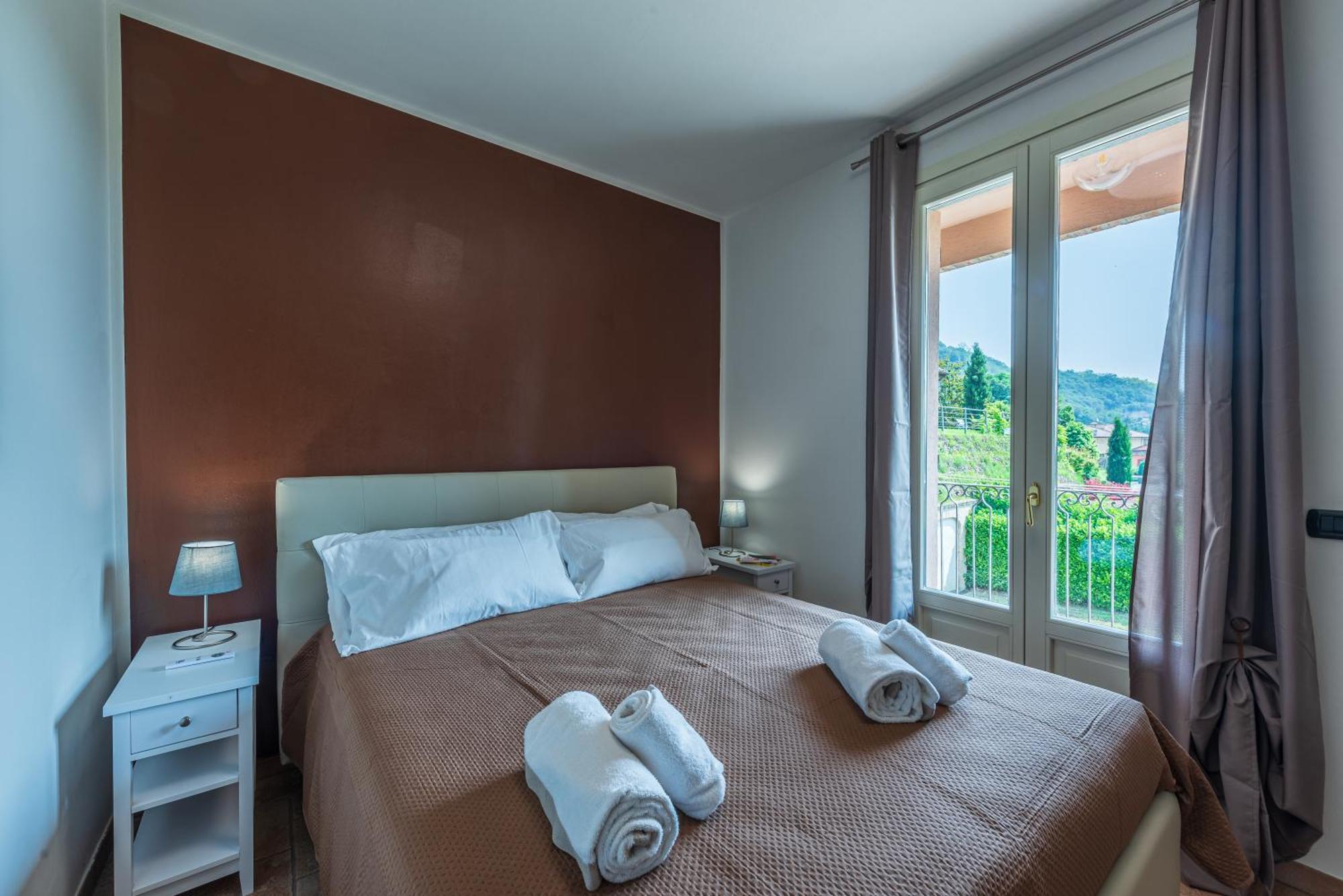 Villa Cornelia , Entire Villa With Private Pool Corneliano d'Alba Exterior photo